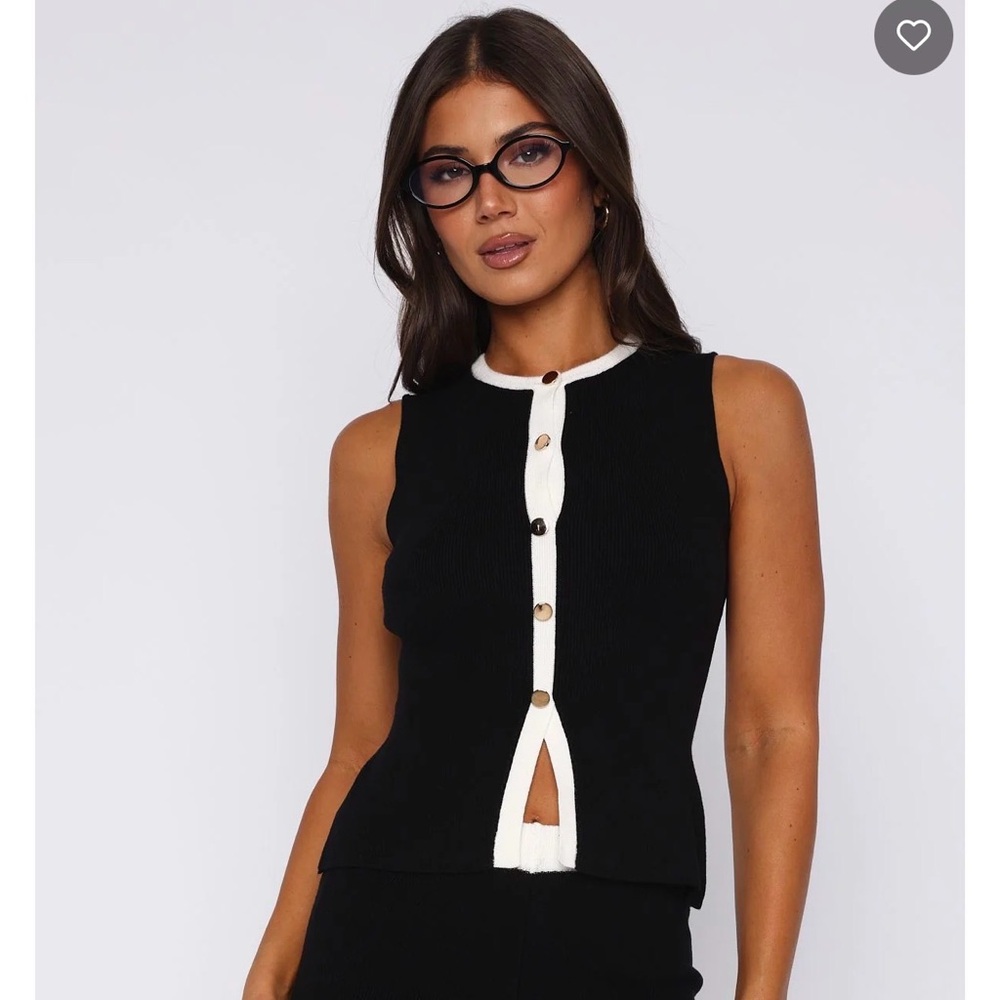 White Fox Second Guessing Knit Top Black Small NWT